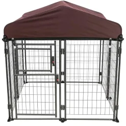 Deluxe Outdoor Dog Kennel